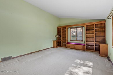 45-web-or-mls-18-shadowbrook-dr