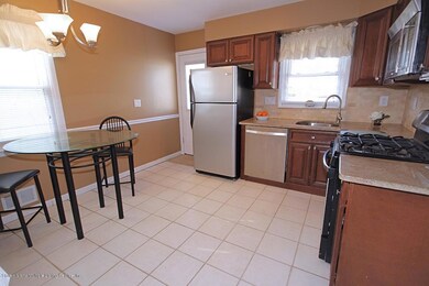 344 Fairbanks Ave, Staten Island, NY 10306 - photo 6