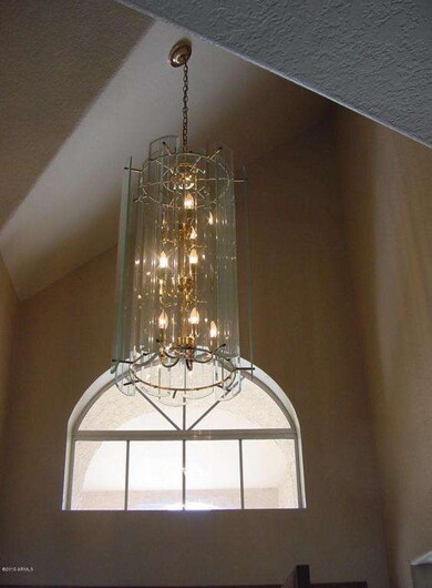 Soaring entry ceiling.JPG