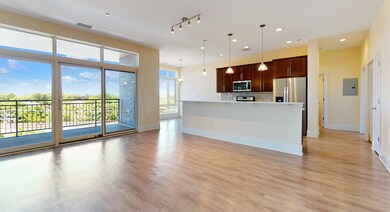 4758 N Laramie Ave unit 407, Chicago, IL 60630 - photo 6