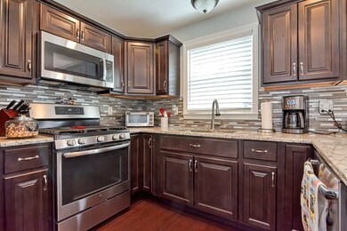 40 Winchester Ln unit 24, Fall River, MA 02721 - photo 7