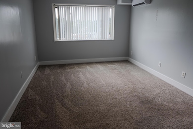 4270 E Capitol St NE unit 104, Washington, DC 20019 - photo 2