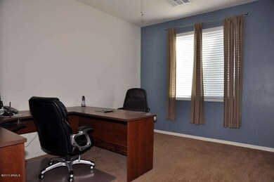 Den-Office