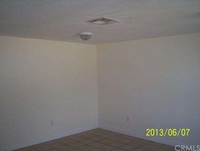LIVING ROOM FROM FRONT DOOR