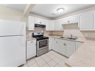 1500 Norkenzie Rd unit 74, Eugene, OR 97401 - photo 6