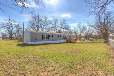 13001 Martin Rd, Mounds, OK 74047 - photo 2