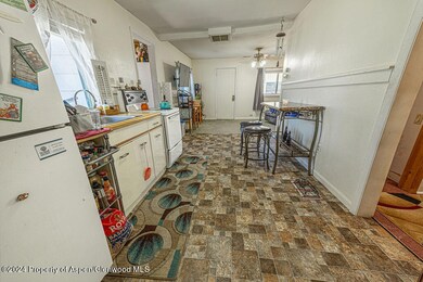 354SchoolSt.-24