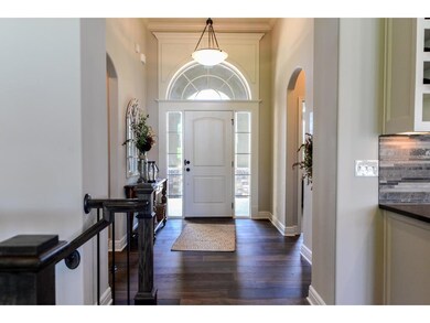 9788 Saddletop St, Lenexa, KS 66227 - photo 2