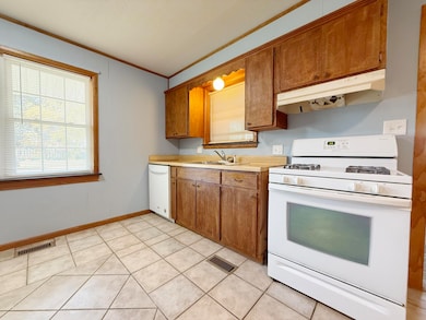 1024 Barger Place, Miami, OK 74354 - photo 7