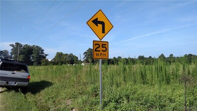 002 Arwood Rd, Prince George, VA 23842 - photo 2