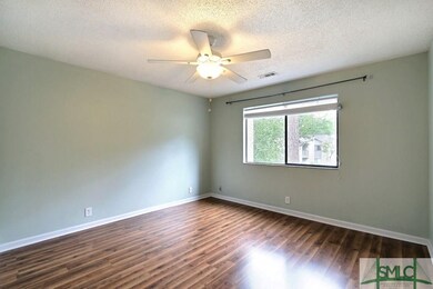 Split Bedroom Plan, Master with new paint, new flo