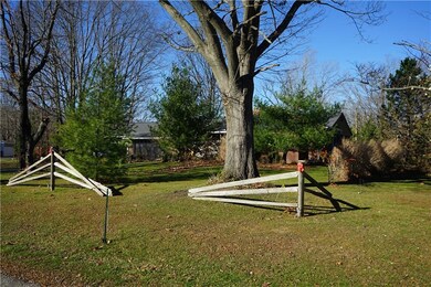 6884 Hillcrest Dr, Plainfield, IN 46168 - photo 3