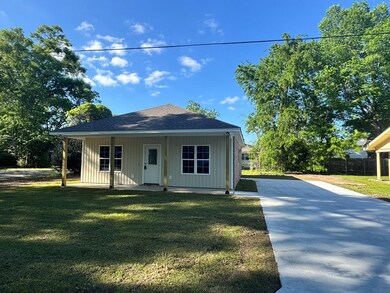 718 Mill St, Picayune, MS 39466 - photo 3