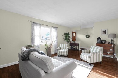 1267 Edgewood Dr, Circleville, OH 43113 - photo 4