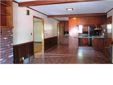 Family room/Kitchen view
