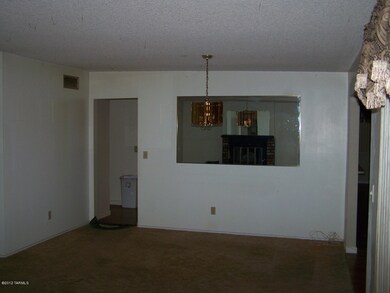 Formal Dining