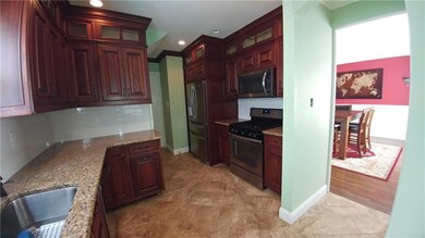 Custom Kitchen Cabinetry