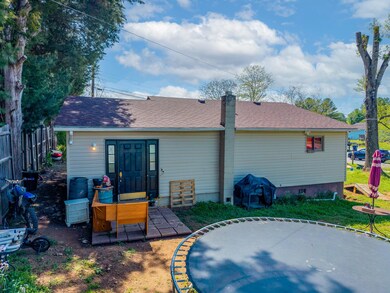 52 Walnut St, Burnside, KY 42519 - photo 4