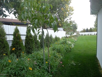 1631 Selah Loop Rd, Selah, WA 98942 - photo 7