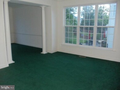 902 Wayne Dr, Winchester, VA 22601 - photo 4