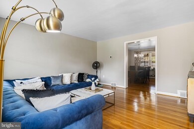 1526 Gleneagle Rd, Baltimore, MD 21239 - photo 3