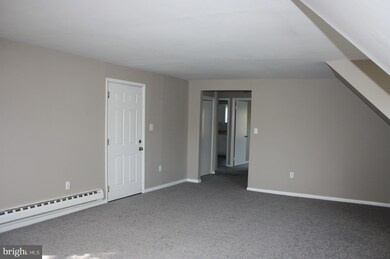 147 S Main St unit 6, Yardley, PA 19067 - photo 5