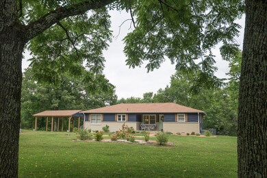 735 Narrows Rd, Shelbyville, TN 37160 - photo 3