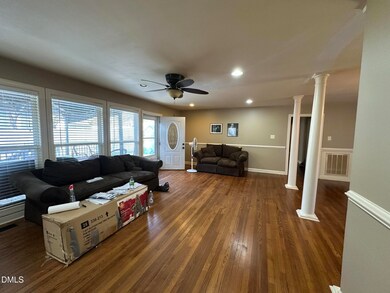 7208 Eastover Dr, Raleigh, NC 27603 - photo 4