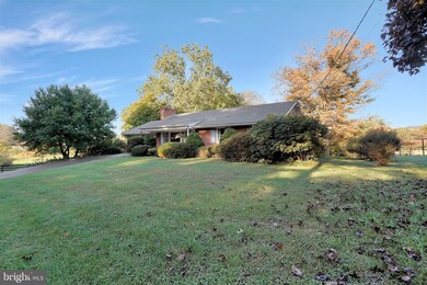 12516 Ashton Rd, Clear Spring, MD 21722 - photo 5