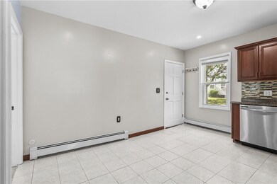 44 Pine St unit 1, Pawtucket, RI 02860 - photo 3