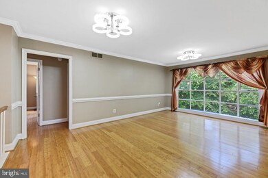 282 E Padonia Rd, Lutherville Timonium, MD 21093 - photo 3