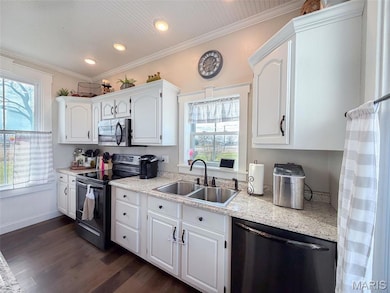 9040 Grassy Branch Rd, Germantown, IL 62245 - photo 5