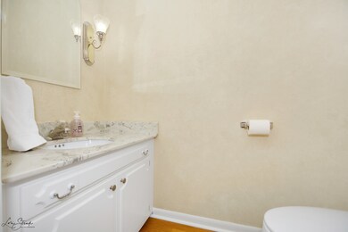 53 Bunting Ln, Naperville, IL 60565 - photo 3