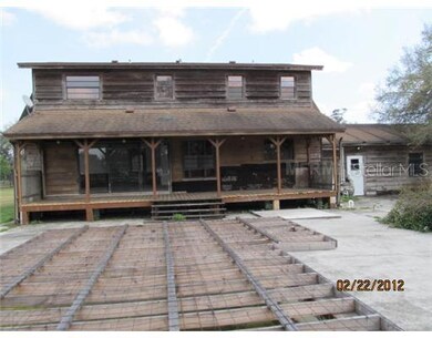 Swimming Pool/Hot Tub/Sauna - Rear of house