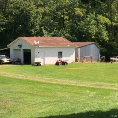 8297 Chester Rd, Germansville, PA 18053 - photo 3