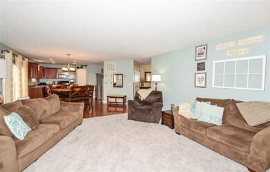 Open floorplan with tons of natural light!