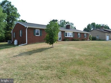 1607 Mount Aetna Rd, Hagerstown, MD 21742 - photo 2