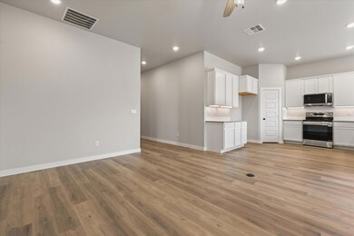 09-2714 Volney Ave_2765