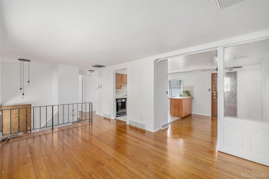 3065 Zion St, Aurora, CO 80011 - photo 3