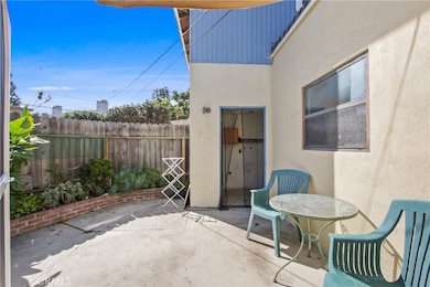 1041 W Wilson St, Costa Mesa, CA 92627 - photo 5