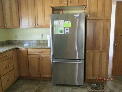 30 Ward Ave, Easthampton, MA 01027 - photo 7