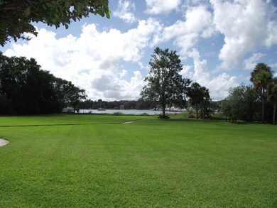 4300 Lakeside Dr unit 1, Jacksonville, FL 32210 - photo 5