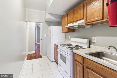 1712 W West Virginia Ave NE unit 1, Washington, DC 20002 - photo 6