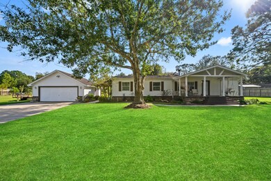 1650 E South St, Alvin, TX 77511 - photo 2