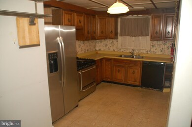 315 Carmody Hills Dr, Capitol Heights, MD 20743 - photo 7