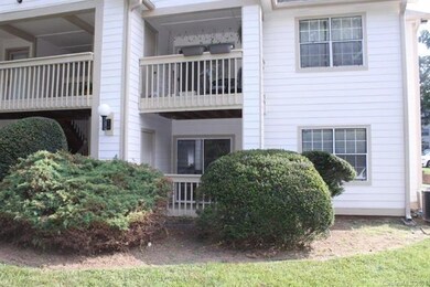 1031 Churchill Downs Ct, Charlotte, NC 28211 - photo 2
