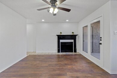 1205 Calico Ln unit 2212, Arlington, TX 76011 - photo 3