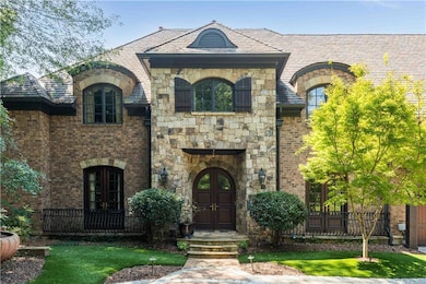 3558 Mill Creek Rd NE, Atlanta, GA 30319 - photo 2