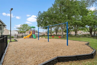 Park is located within walking distance from the u