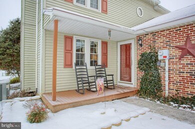 403 Washington Blvd, Womelsdorf, PA 19567 - photo 2